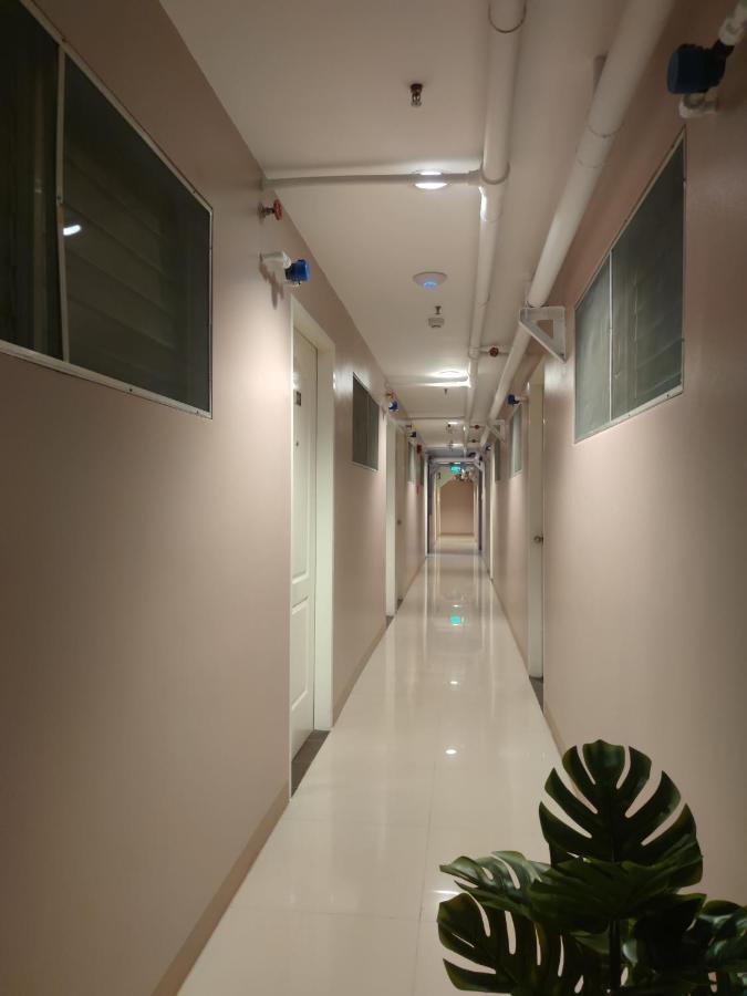 Glory Hotel Cubao Кесон-Сити Экстерьер фото